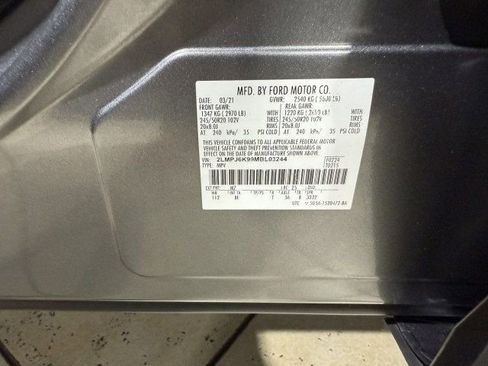 Used 2021 Lincoln Nautilus Reserve w/ Monochromatic Package image 35