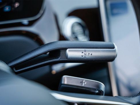 Used 2024 Mercedes-Benz S 580 4MATIC Sedan image 20