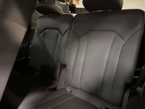 Used 2019 Audi Q7 2.0T Premium w/ Convenience Package image 13