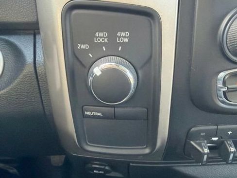 Used 2015 RAM 2500 Big Horn AWD/4WD image 21
