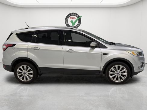 Used 2018 Ford Escape Titanium FWD image 6