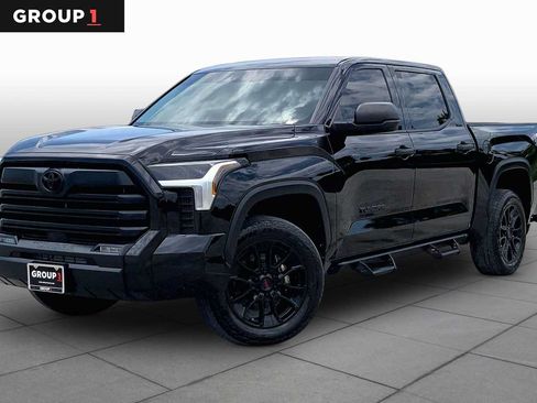 Used 2023 Toyota Tundra SR5 AWD/4WD image 1