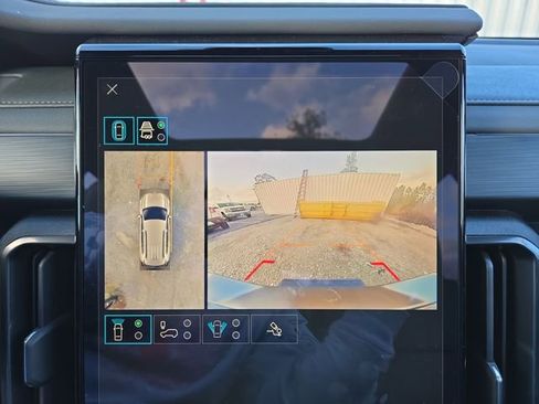 New 2026 GMC Acadia AT4 w/ Luxury Package image 26