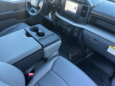 New 2026 Ford F250 XL w/ XL Chrome Package image 15