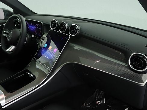 Certified 2026 Mercedes-Benz GLC 300 image 22