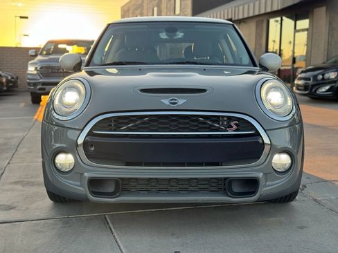 Used 2015 MINI Cooper S image 3