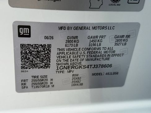 New 2026 Chevrolet Traverse LT w/ Sun and Wheel Package FWD image 30