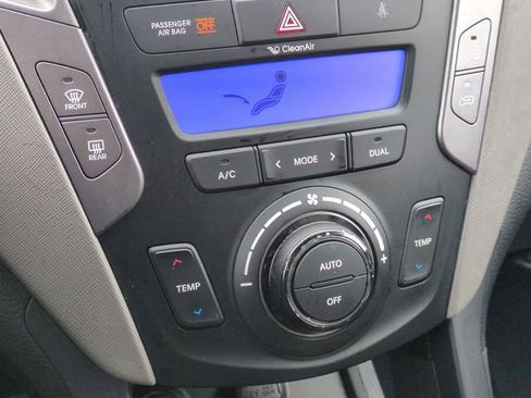 Used 2016 Hyundai Santa Fe Sport 2.0T AWD/4WD image 18