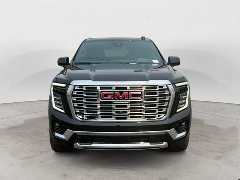 Used 2026 GMC Yukon XL Denali w/ Sun & Power Step Package AWD/4WD image 2