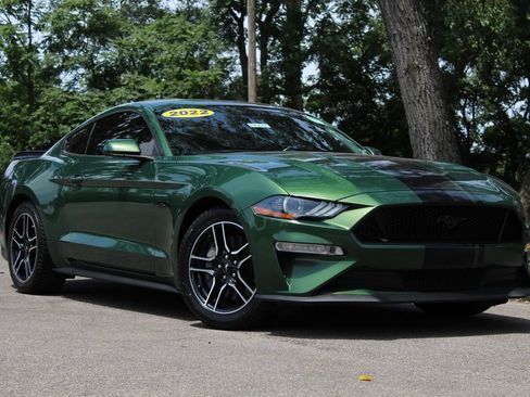 Used 2022 Ford Mustang GT Premium RWD image 1