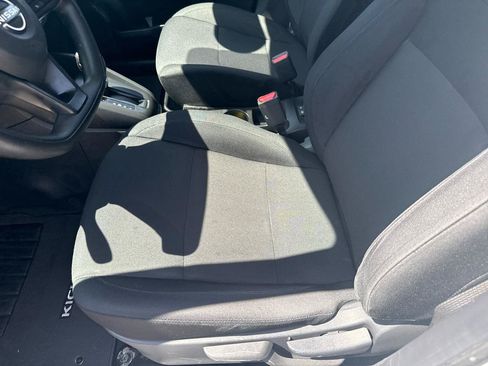 Used 2023 Nissan Kicks S FWD image 10