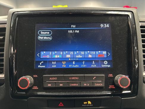 Used 2022 Nissan Frontier SV image 27