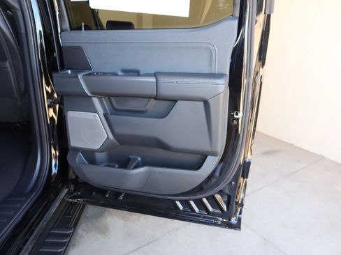 New 2025 Ford F150 Lariat w/ Equipment Group 501A Mid image 46