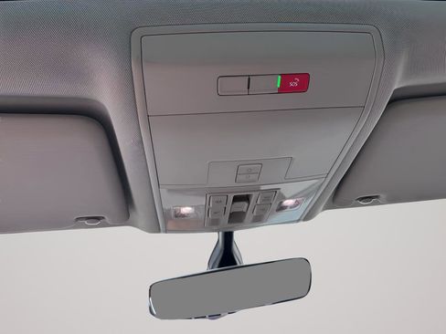 Used 2023 Volkswagen Atlas SE w/ Panoramic Sunroof Package image 38