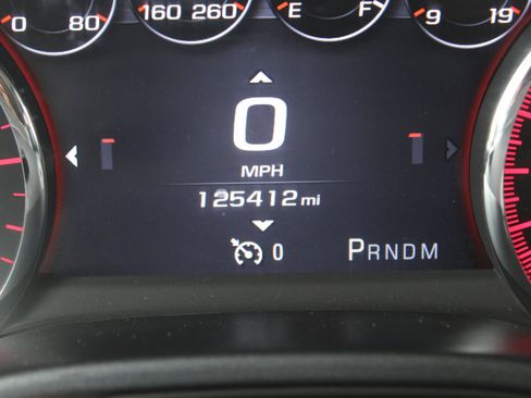 Used 2016 GMC Sierra 1500 Denali w/ Enhanced Driver Alert Package image 32