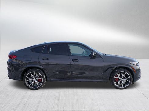 Used 2025 BMW X6 M60i w/ Dynamic Handling Package image 8