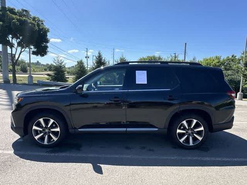 Used 2024 Honda Pilot Elite image 2