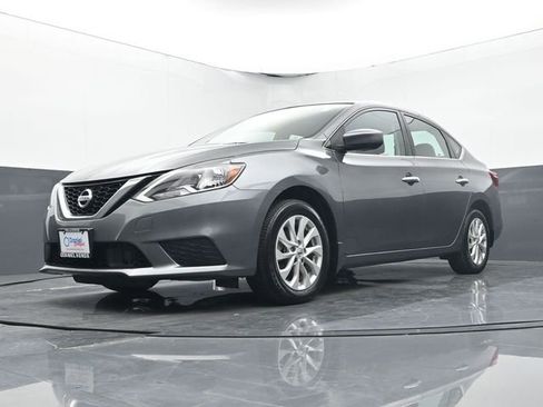 Used 2019 Nissan Sentra SV image 8