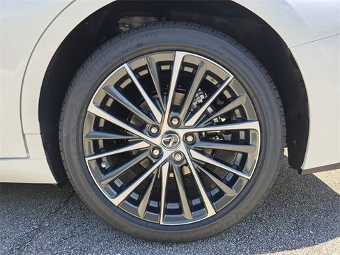 New 2025 Lexus ES 350 w/ Premium Package image 15