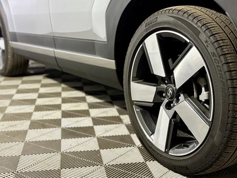 Used 2024 Hyundai Santa Fe Limited image 12