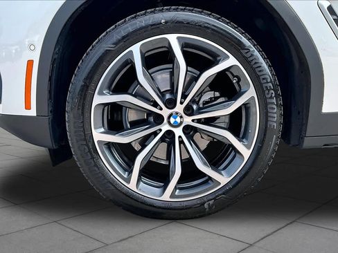 Used 2024 BMW X4 xDrive30i w/ Premium Package AWD/4WD image 10
