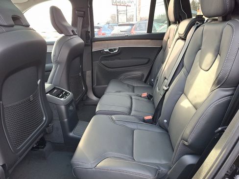 New 2026 Volvo XC90 T8 Ultra w/ Protection Package Premier image 5