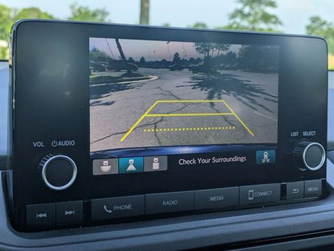Used 2024 Honda Accord EX image 13