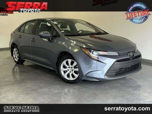 Certified 2025 Toyota Corolla LE FWD image 1