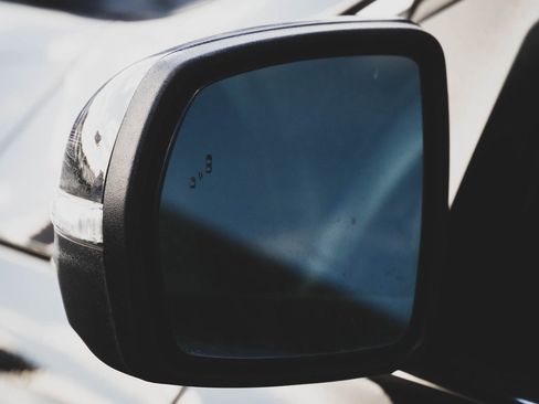 Used 2021 Ford Edge Titanium w/ Class II Trailer Tow Package image 22