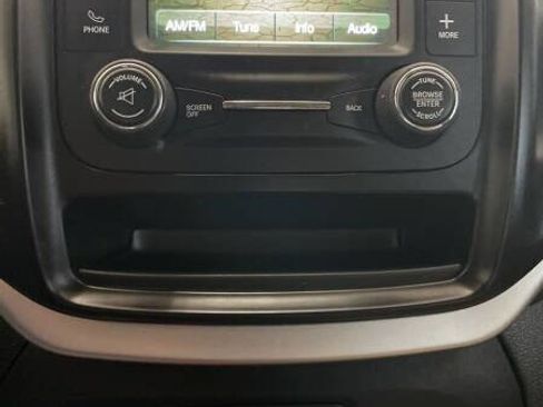 Used 2016 Jeep Cherokee Sport image 13