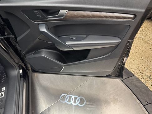 Used 2019 Audi Q5 2.0T Premium Plus image 33
