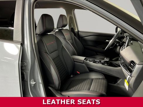 Used 2026 Nissan Rogue SV AWD/4WD image 28
