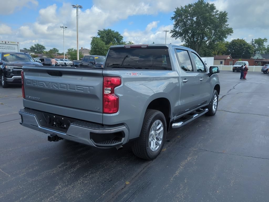 Certified 2024 Chevrolet Silverado 1500 LT AWD/4WD image 9