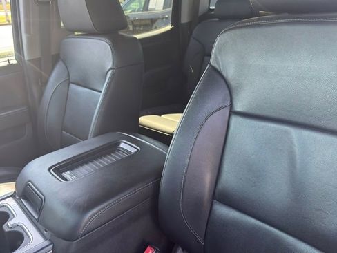Used 2018 GMC Sierra 1500 SLT w/ SLT Premium Package AWD/4WD image 11