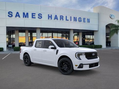 New 2025 Ford Maverick Lobo image 7