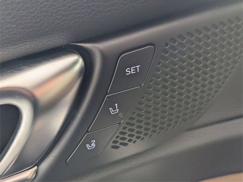 Used 2021 Kia Telluride SX w/ SX Prestige Package image 11