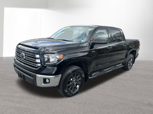 Used 2021 Toyota Tundra SR5 w/ Trail Edition AWD/4WD image 5