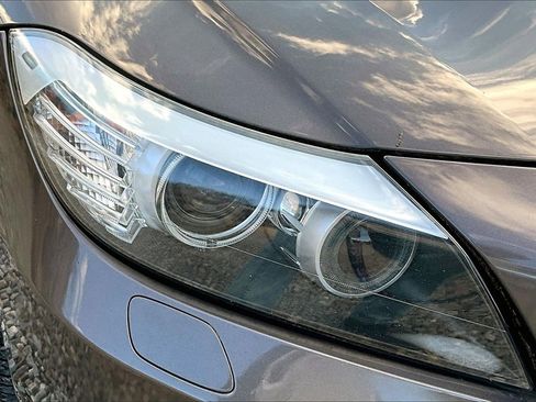 Used 2011 BMW Z4 sDrive30i w/ Premium Pkg image 20