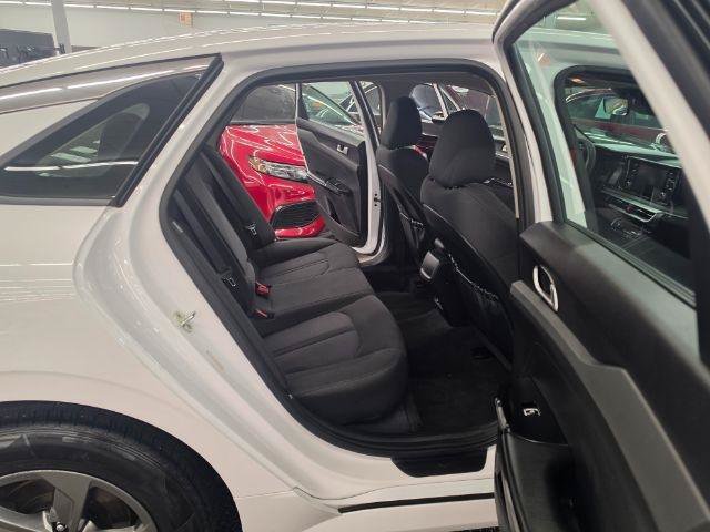 Used 2023 Kia K5 LXS FWD image 33