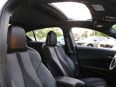 Used 2022 Acura ILX FWD image 7
