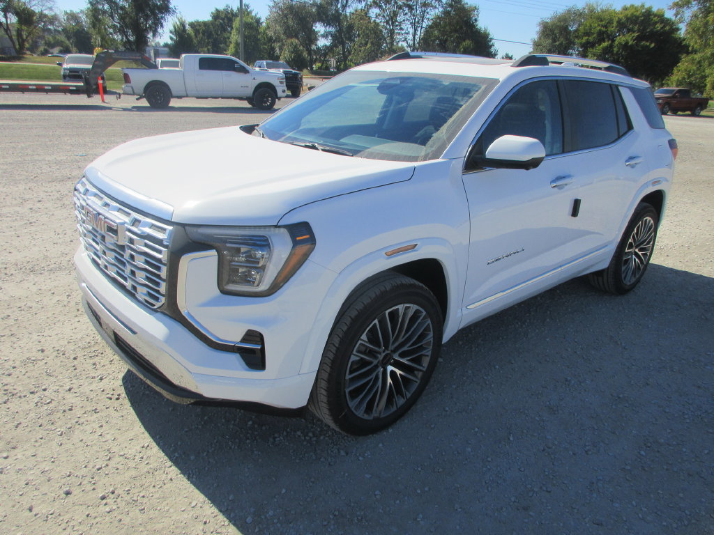 New 2027 GMC Terrain Denali AWD/4WD image 9