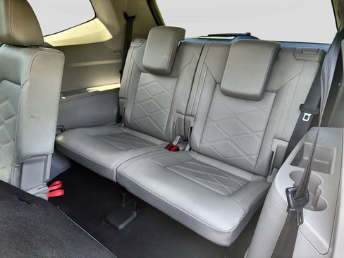 Used 2026 Volkswagen Atlas SE AWD/4WD image 34