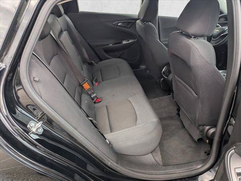 Used 2023 Chevrolet Malibu LT FWD image 17