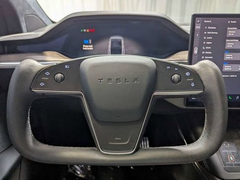 Used 2022 Tesla Model X AWD/4WD image 21