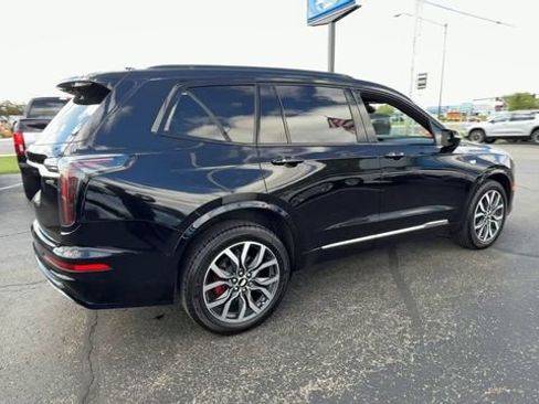 Used 2024 Cadillac XT6 Sport w/ Technology Package AWD/4WD image 8