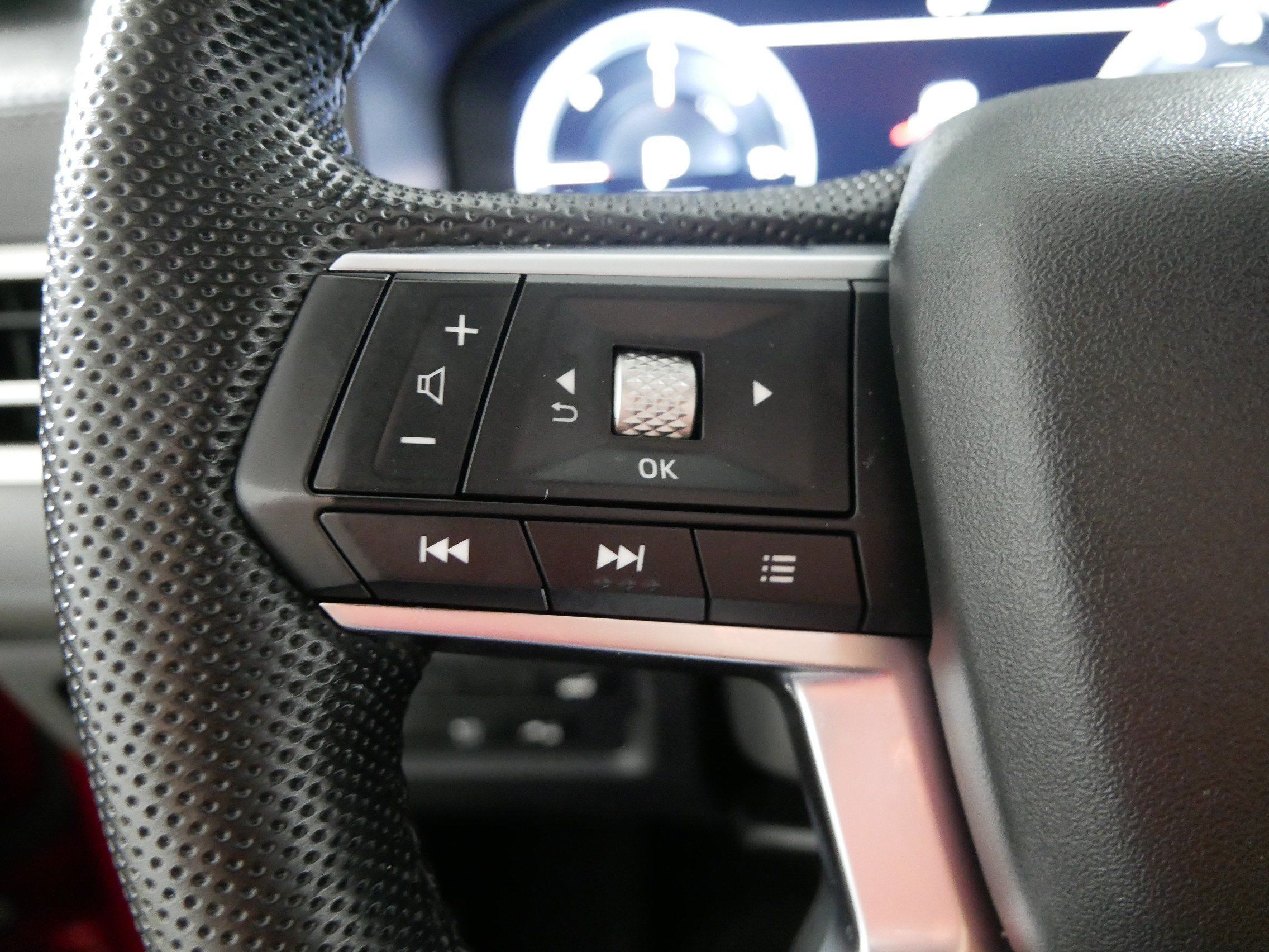 Used 2023 Mitsubishi Outlander SE AWD/4WD image 27