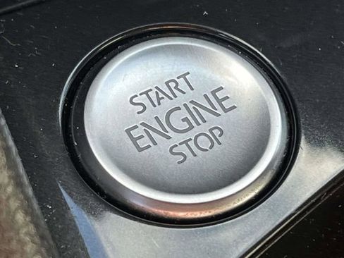 Used 2020 Volkswagen Tiguan SEL Premium R-Line w/ 3rd Row Seat Package image 31