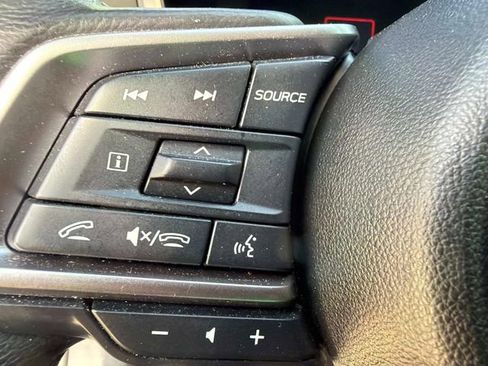 Used 2023 Subaru Outback Limited AWD/4WD image 31