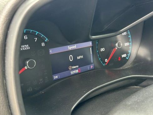 Used 2022 GMC Canyon Denali image 20