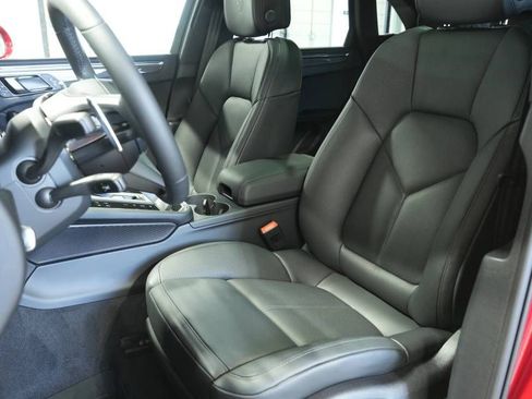 New 2026 Porsche Macan S AWD/4WD image 5